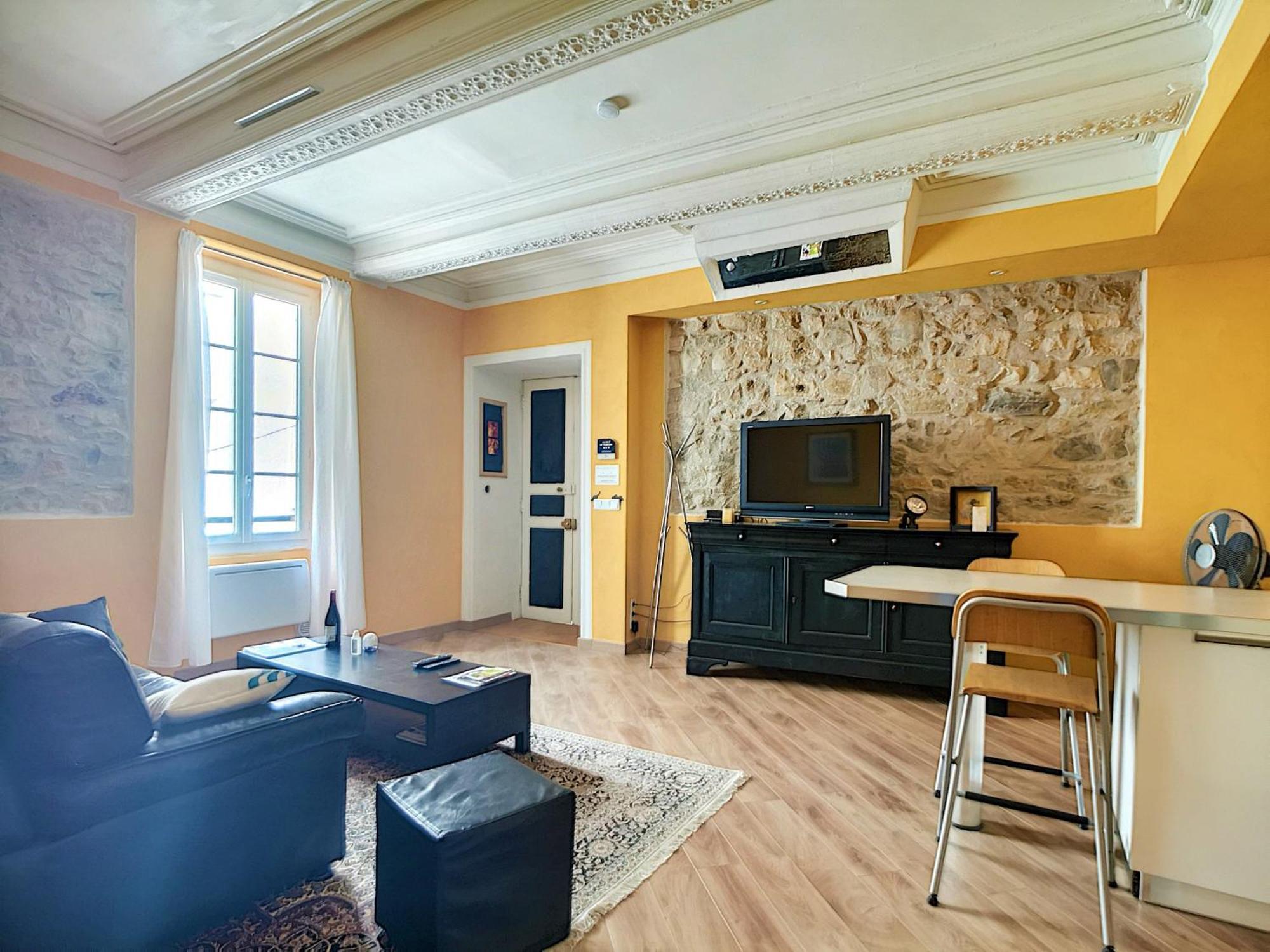Residence Verdi - Appartements Meubles En Centre Ville Bedarieux Luaran gambar