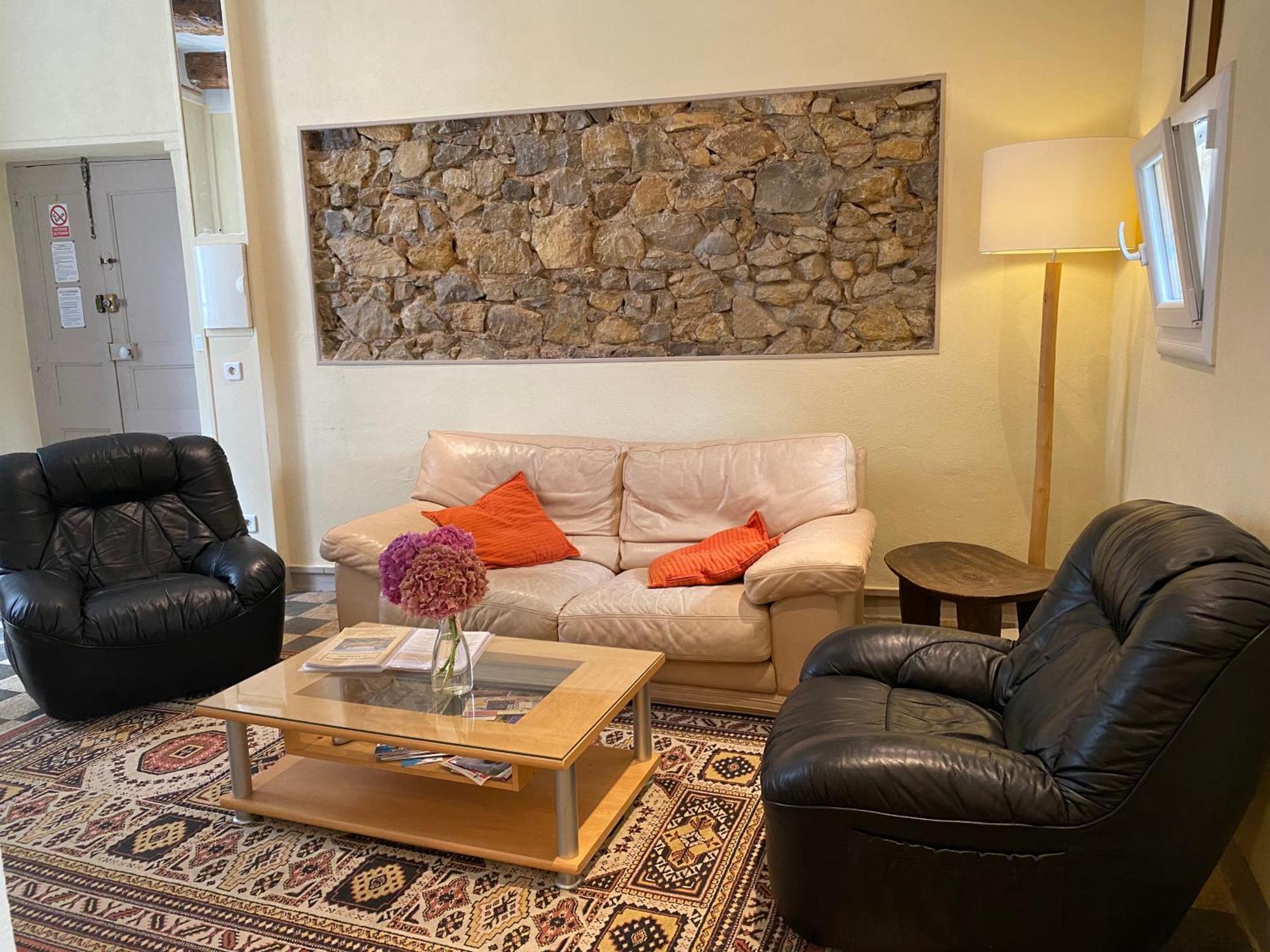 Residence Verdi - Appartements Meubles En Centre Ville Bedarieux Luaran gambar