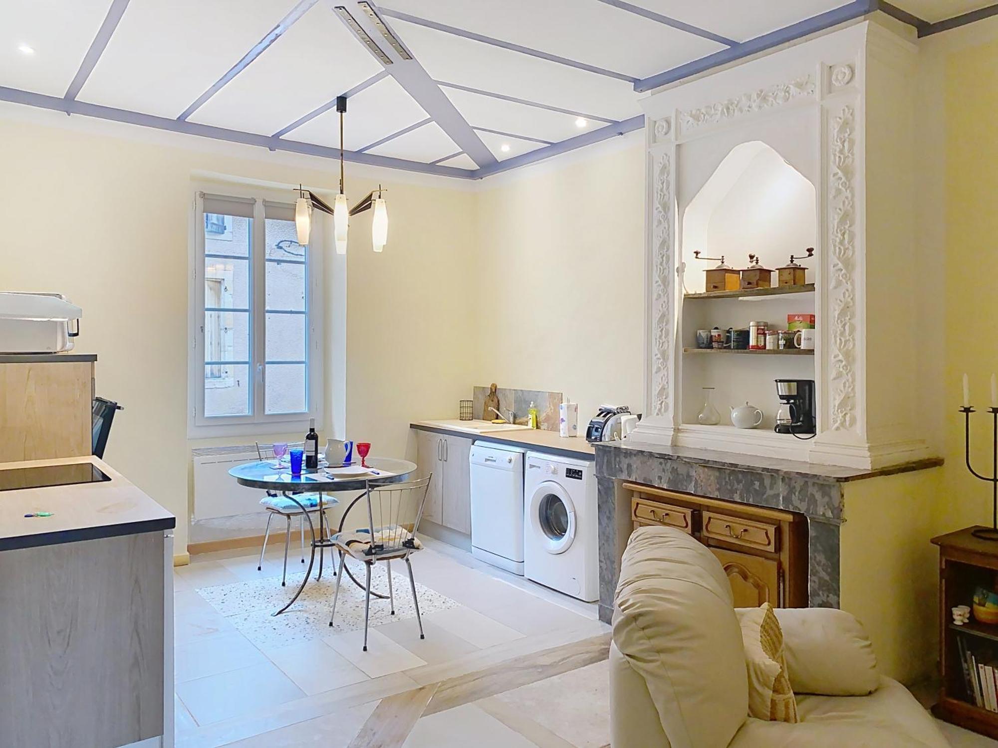 Residence Verdi - Appartements Meubles En Centre Ville Bedarieux Luaran gambar