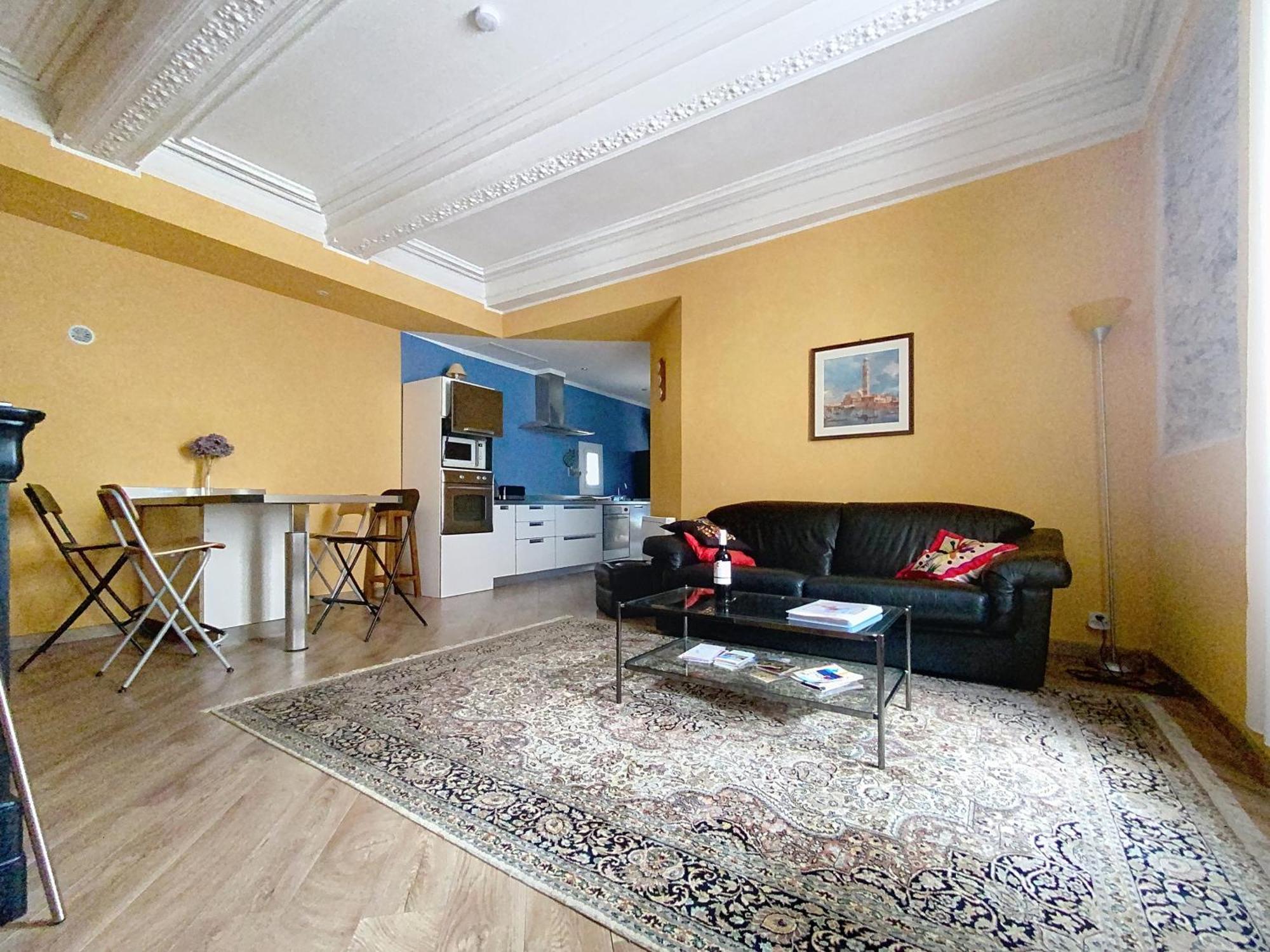 Residence Verdi - Appartements Meubles En Centre Ville Bedarieux Luaran gambar