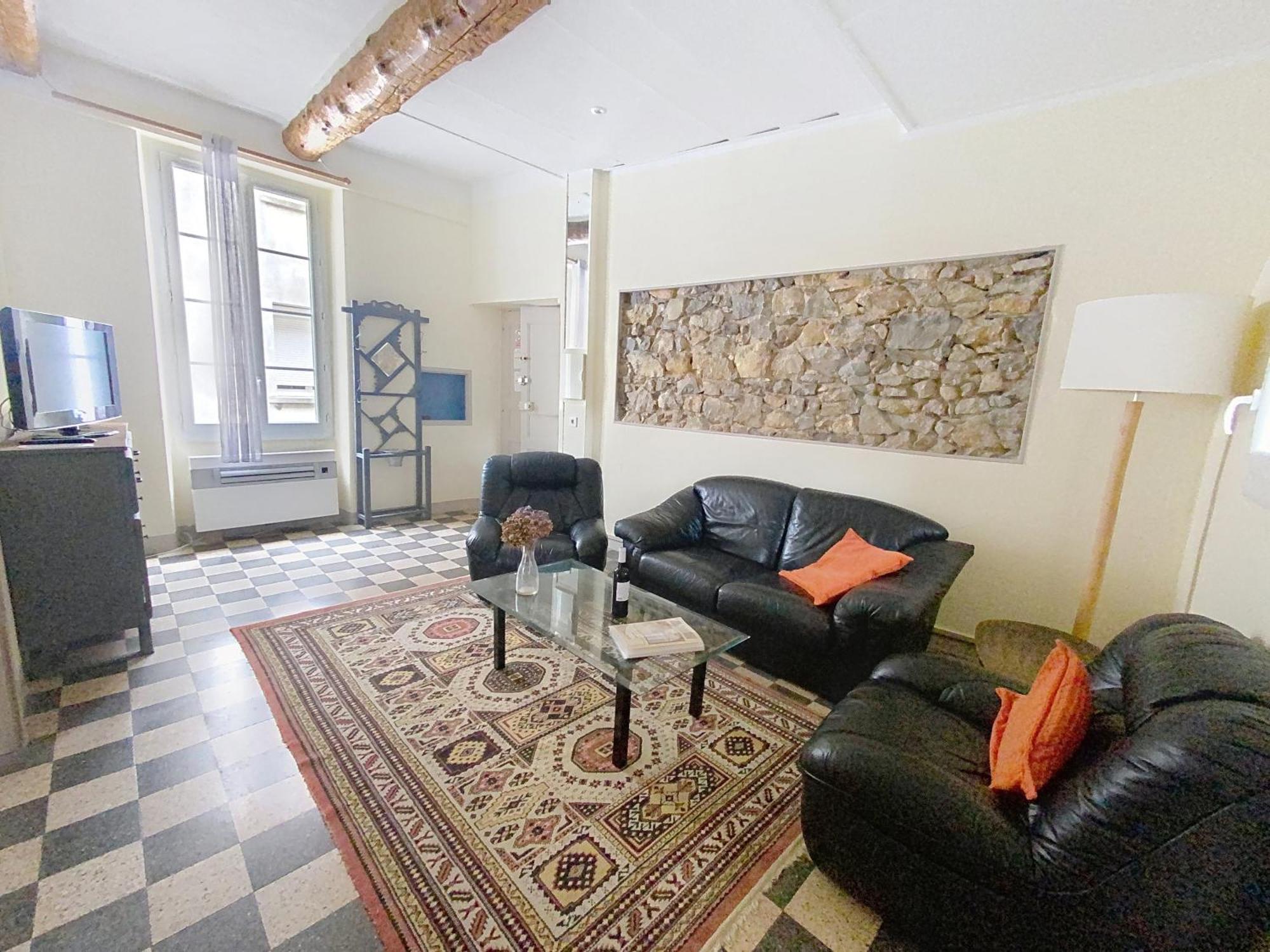 Residence Verdi - Appartements Meubles En Centre Ville Bedarieux Luaran gambar